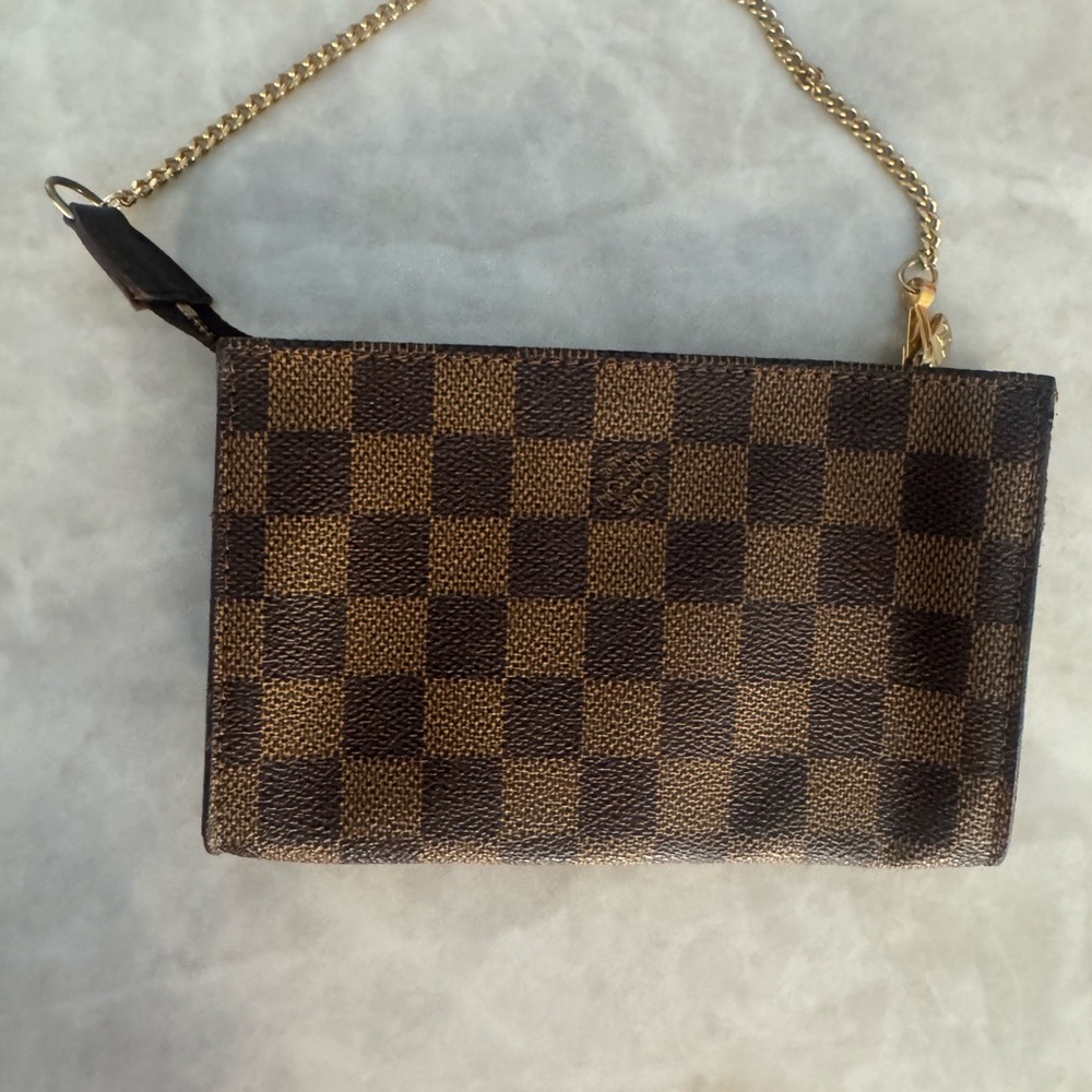 Louis Vuitton Demier Mini Pochette - Picture 3 of 13